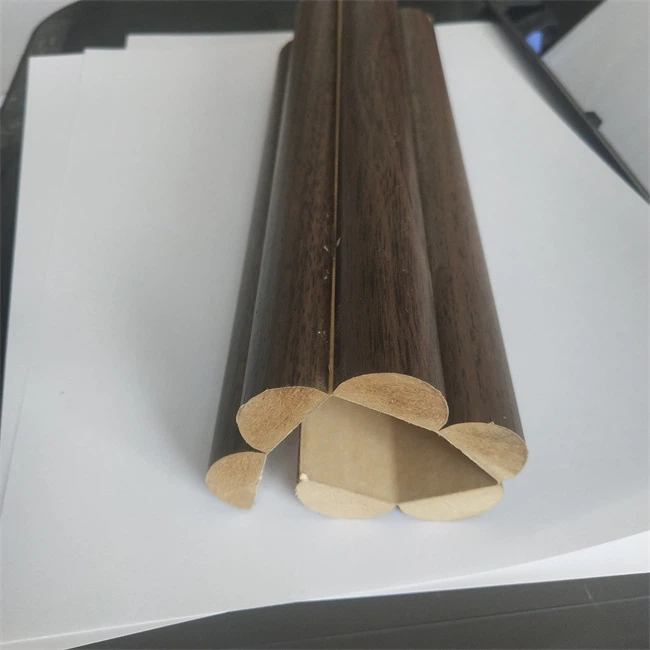Joustava MDF-paneeli olohuoneeseen